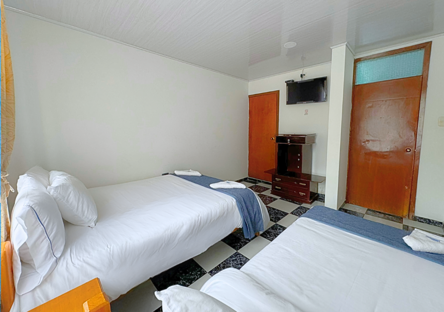 Habitación Doble 1 o 2 Camas- Hotel 104